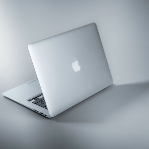 Apple MacBook - Sleek and Modern Laptop